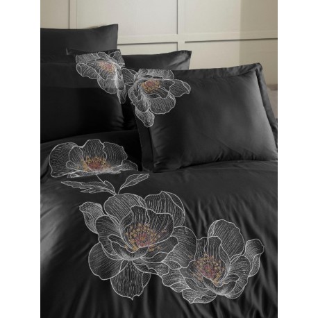 Спален комплект от луксозен сатен с бродерия CALISTA- черен